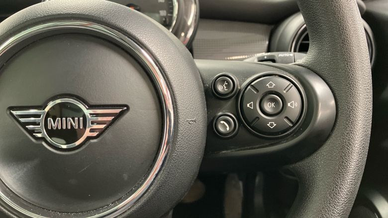 MINI Hatchback 1.5 Cooper Classic II 3dr Auto Petrol Hatchback